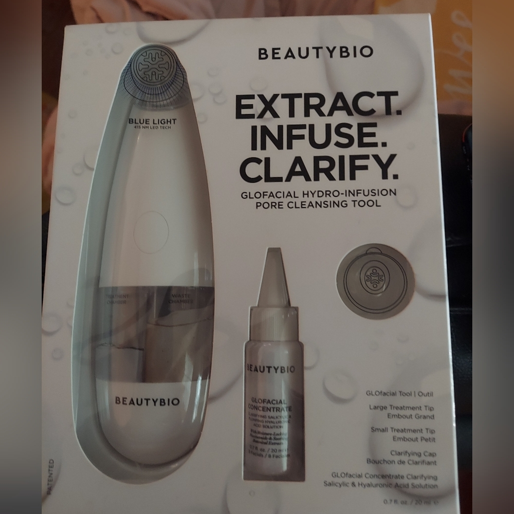 BeautyBio White and Gray GloFacial Hydro-Infusion Pore Cleansing Tool